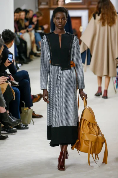 Look 21